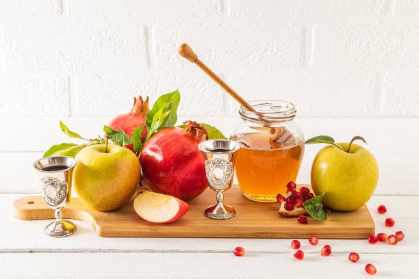 rosh Hashanah sweet table