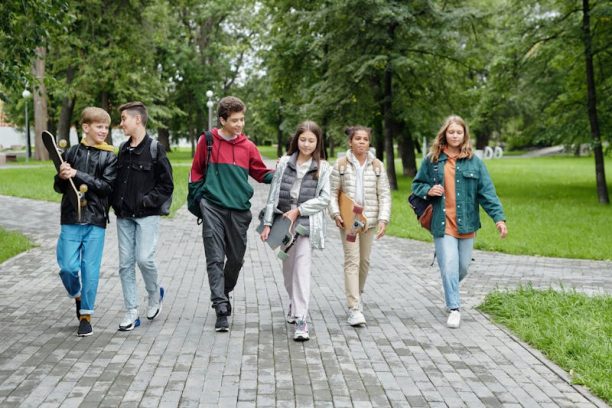 navigating teens social life